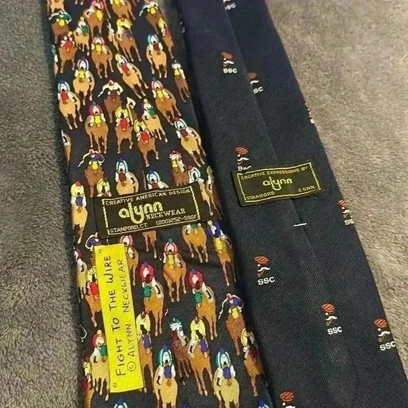 Alynn tie bundle - Picture 1 of 6